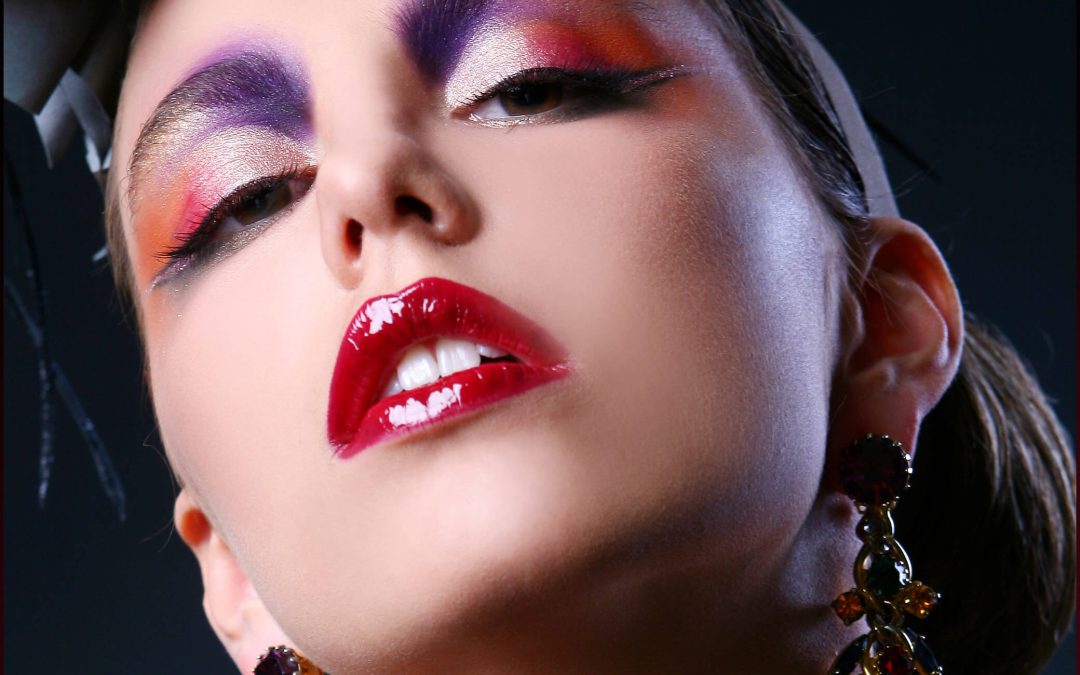 The Leading 7 Make-Up Artist Courses in Kolkata With Complete Details