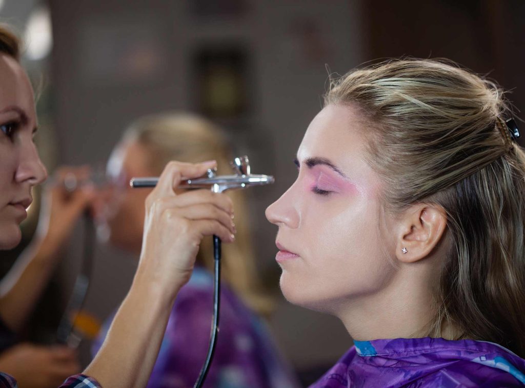 What is Airbrush makeup and how to get the Look - Makeup Studio 